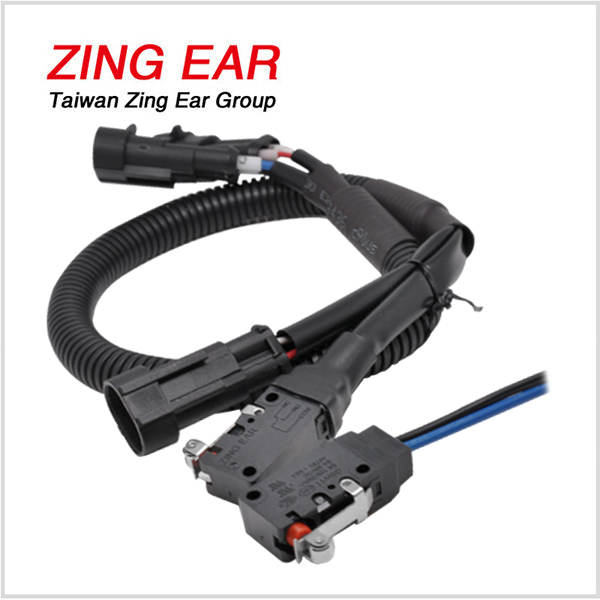 農(nóng)用拖拉機(jī)手剎微動開關(guān).jpg